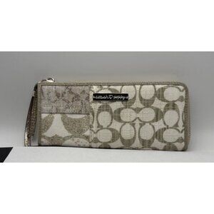 Coach Poppy Wallet Gold Tan Logo Patch Accordion Zip Silver Accents